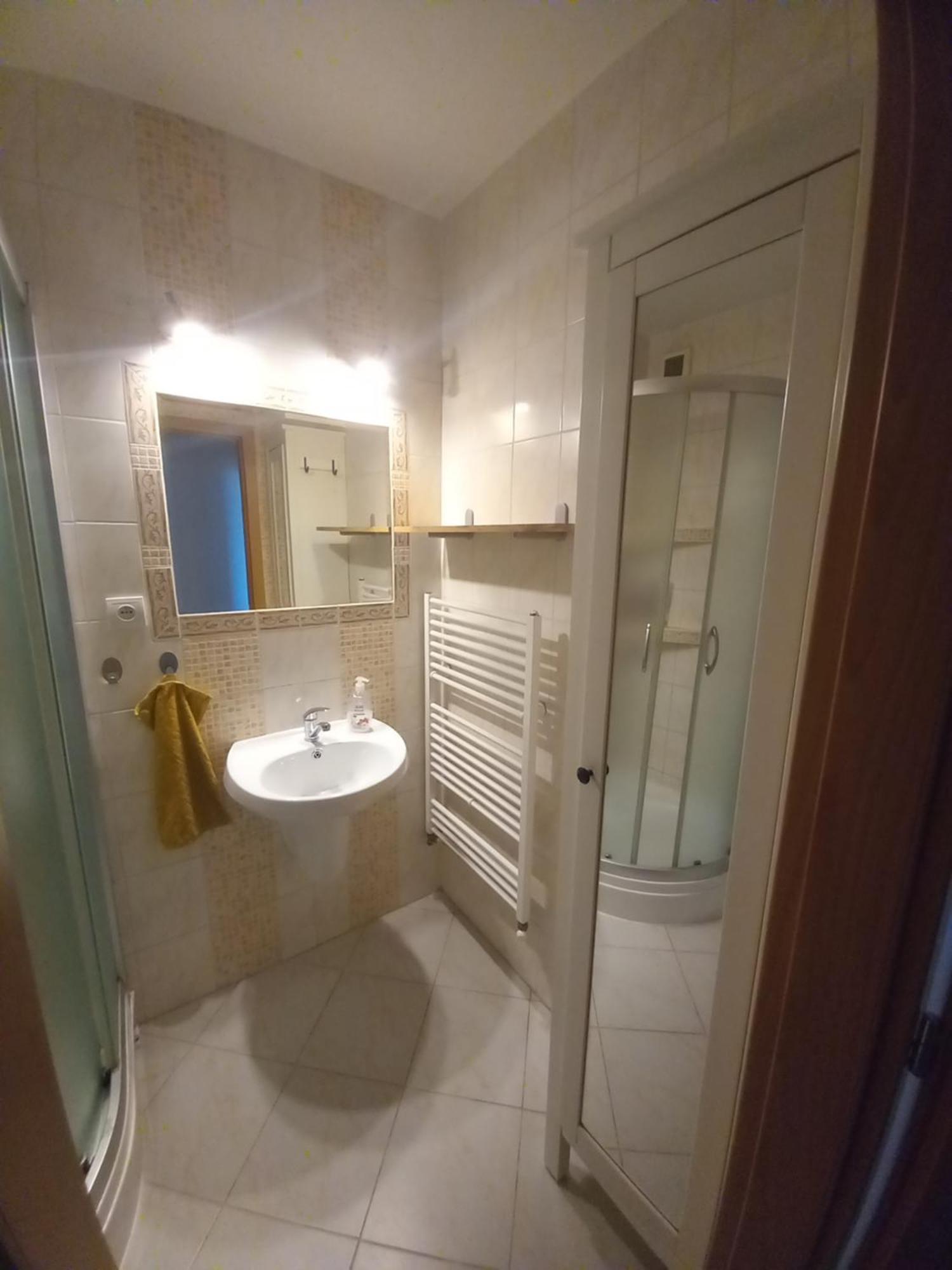 Apartman Lienka Free Parking City Centre Trenčín エクステリア 写真